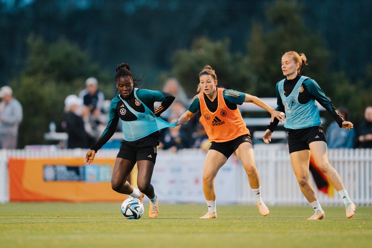 DFB-Frauen tweet media