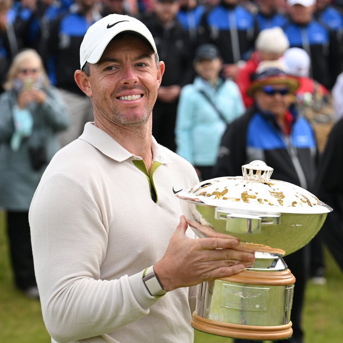 DPWorldTour's tweet photo. ✅ 

@McIlroyRory makes history. Again. 

#GenesisScottishOpen | #RolexSeries https://t.co/gdZm8hpIc3