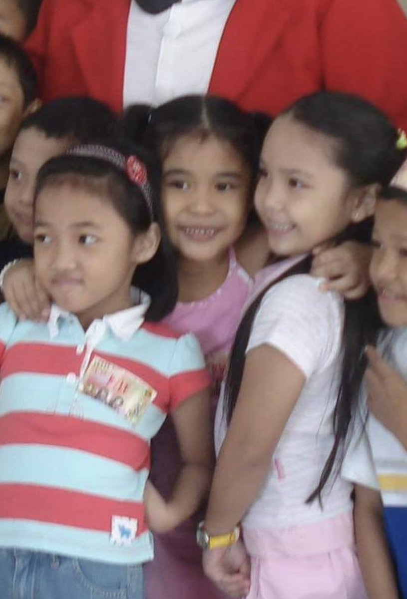 rbynnhrn's tweet photo. us way back 2007 HAHAHA ang cute di ba 🥹 https://t.co/J4h7gdO053