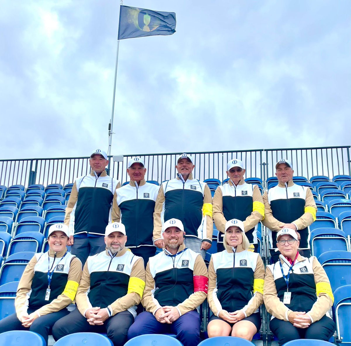 EllesmerePortGC's tweet photo. Our members will be volunteering @TheOpen this week marshalling the practice ground.

Pop down and say hello 👋🏌️‍♂️⛳️ https://t.co/q6p6fhFF7z