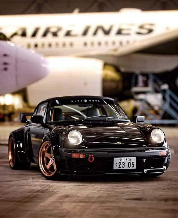#Porsche 🖤🔥