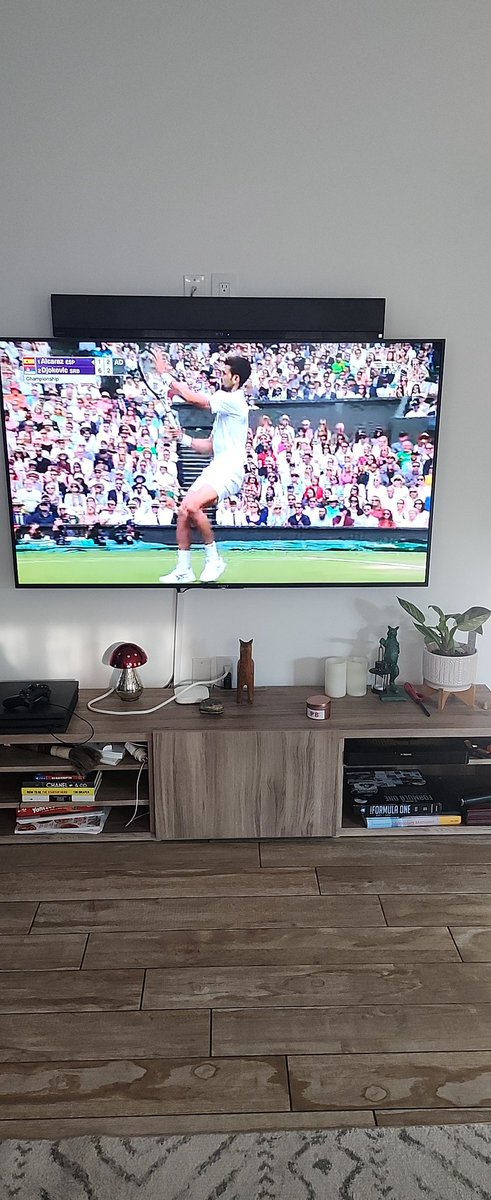 HalCBame's tweet photo. Shaping up to be an incredible Gentleman's Championship! @Wimbledon 💪🍾 https://t.co/N7yPxk6ccW
