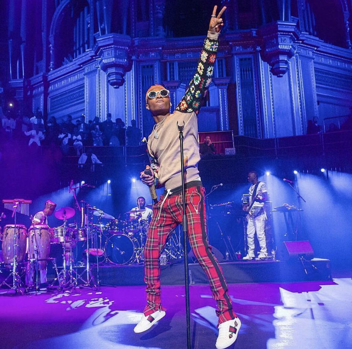 OfficialLaye1's tweet photo. We talking Big Wiz over here ✌️. More Love ❤️❤️🥰😍✌️✌️
#wizkid33 #Wizkid #WizkidAt23 https://t.co/NKHmNVB5uJ