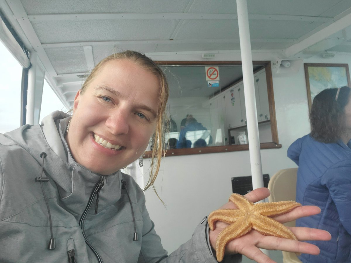 Me and a starfish! Got to see seals, porpoises, eagles, whirlpools, and a very charismatic minke whale that swam right up to our boat and breached a number of times in front of us on our @QuoddyLink boat tour yesterday evening from #StAndrewsByTheSea in #NewBrunswick. Amazing!