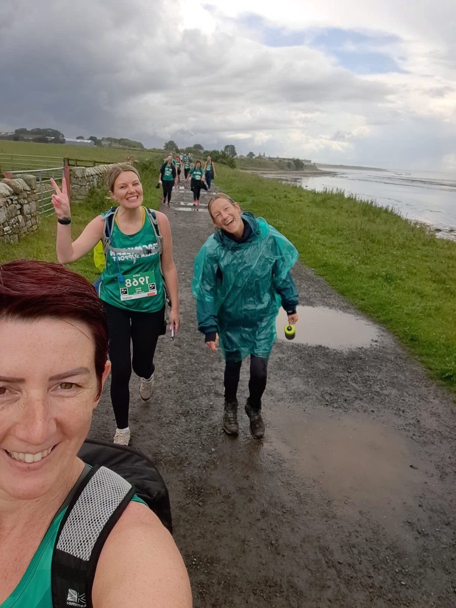 Anna Riley tweet media