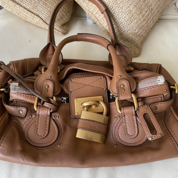 So good I had to share! Check out all the items I'm loving on <a href="/Poshmarkapp/">Poshmark</a> #poshmark #fashion #style #shopmycloset #chloe: posh.mk/OmTC6N9ZtBb