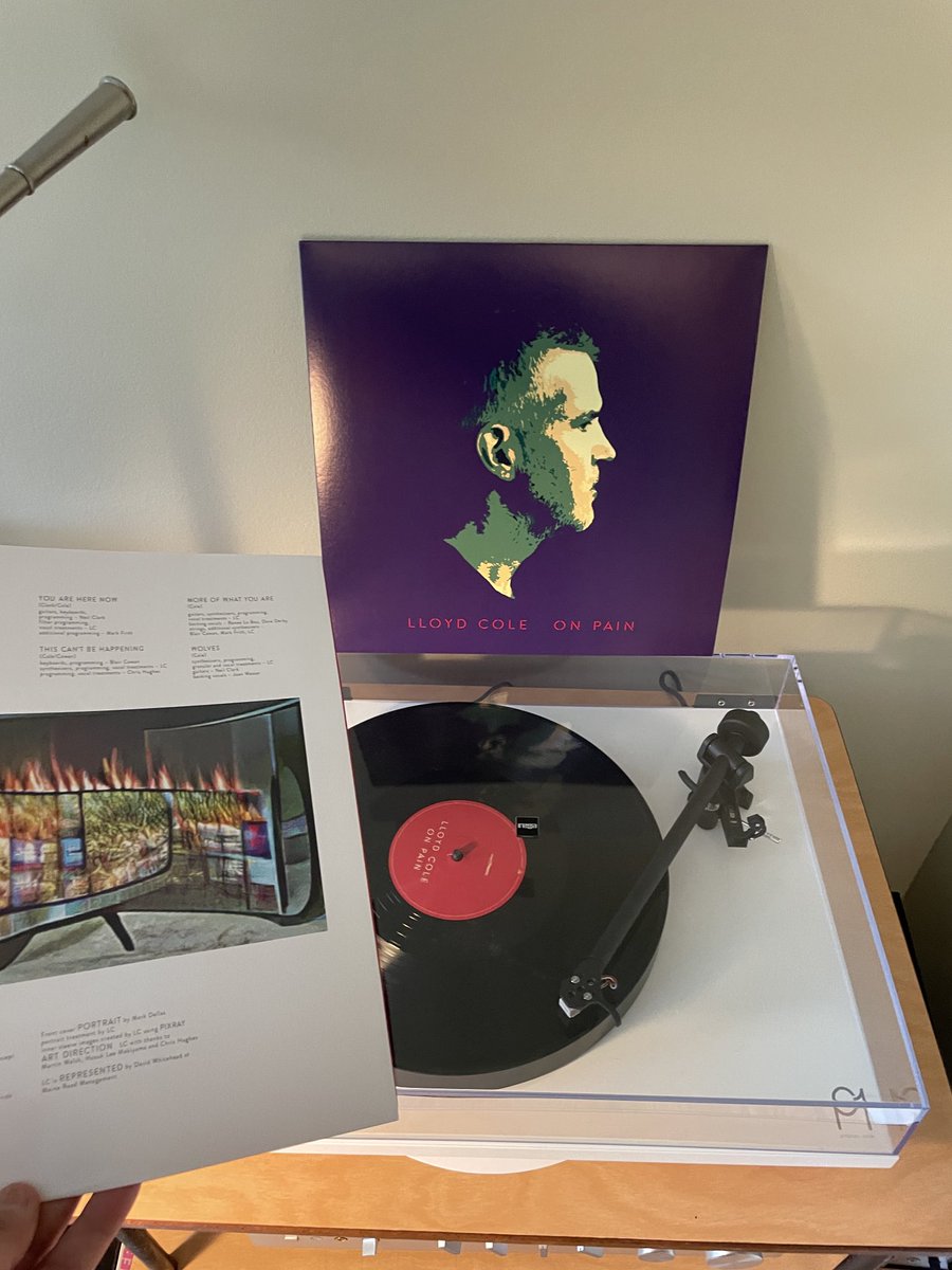 robertalanhoff's tweet image. Nothing like a delicious vinyl spin on a rainy day. This record is top notch! 💯 #lloydcole #onpain