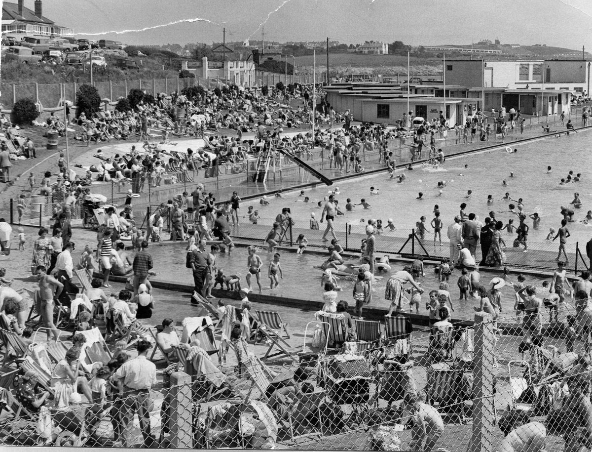 Coming in? The water's lovely. 🏊‍♂️ 

Sixties fun, in Barry.

#life #Britain #60s #outdoors