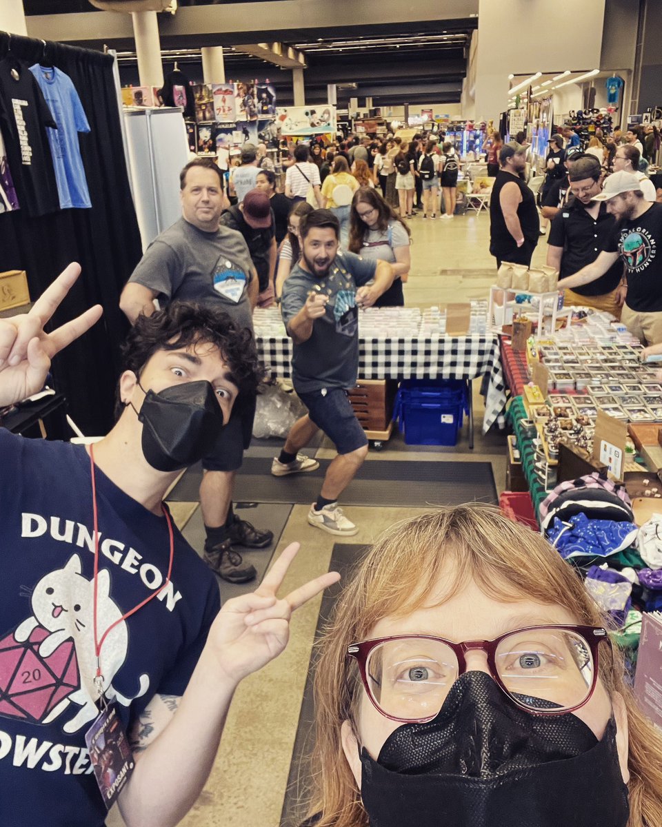 AdventureDice's tweet image. It’s our last day at @Mtlcomiccon ! Stop by booth 7319 for all the pretty goblin rocks and a heap of silliness. #montrealcomiccon #mtlcomiccon #montreal