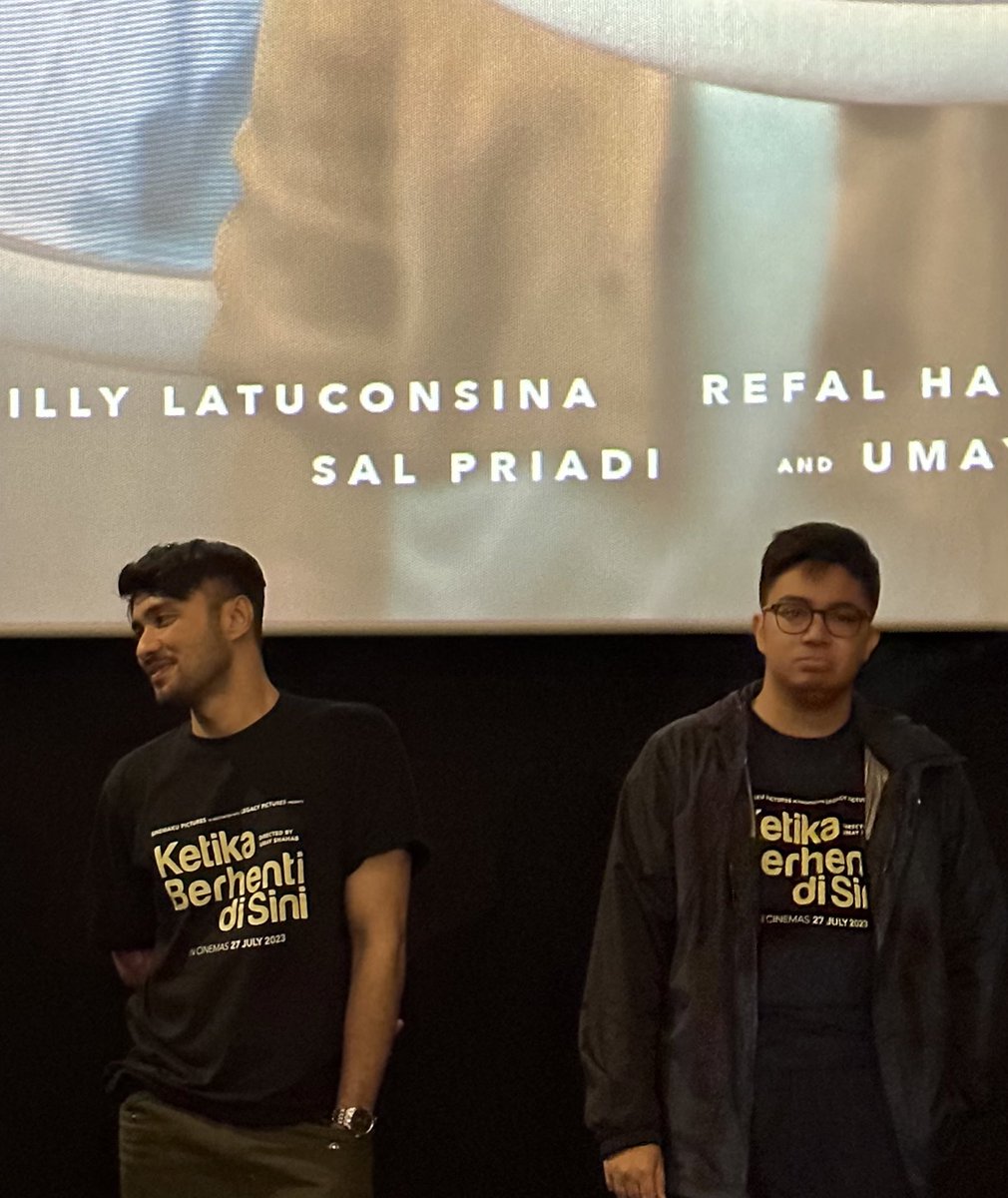 Slese nonton udh berenti nangis. Eh <a href="/umayshhhhb/">Umay</a> masuk masuk nangis kan saya jadi sedih lagii berkaca kaca lagi. Semangat mayy. Filmnya keren😭🫶🏼