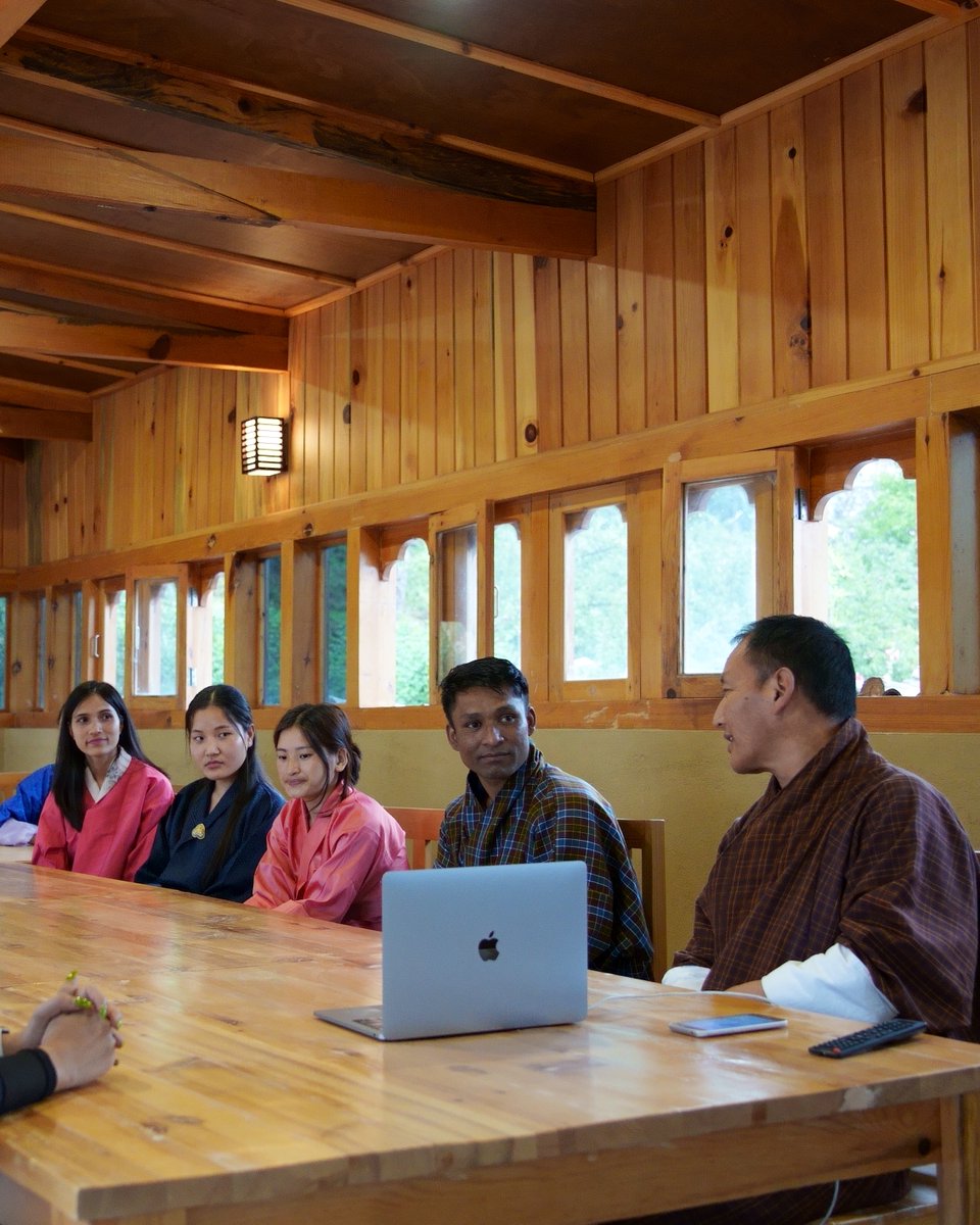 lodenfoundation's tweet photo. Our Founder, Lopen Karma Phuntsho, met with our #Loden #Scholars to connect and understand them better, allowing us to gain insight into their #challenges during their studies, current circumstances, and aspirations for the #future.
Loden supported 89 young individuals since 2012 https://t.co/EVlIyBhxBi