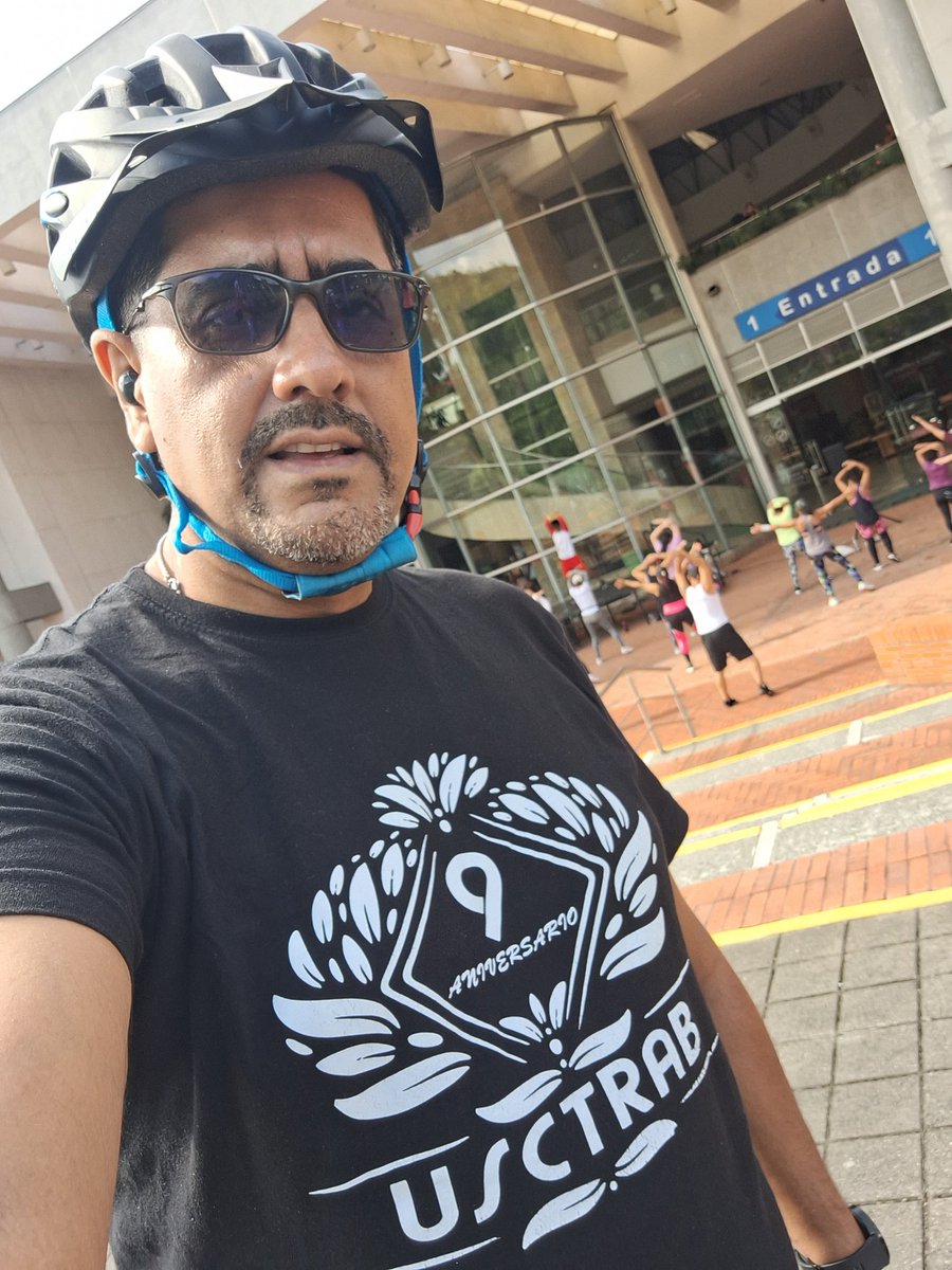 UsctrabEjeCafe's tweet photo. @fagaro2001 @LisbeyRoman @chuchogaitan @MenitaGuerrero @FedeustrabTl @YamiGarzonRi @Leumancarrillo @usctrab Rodada e BICI UWCTRAB Eje Cafetero https://t.co/gIDJPkI8yl