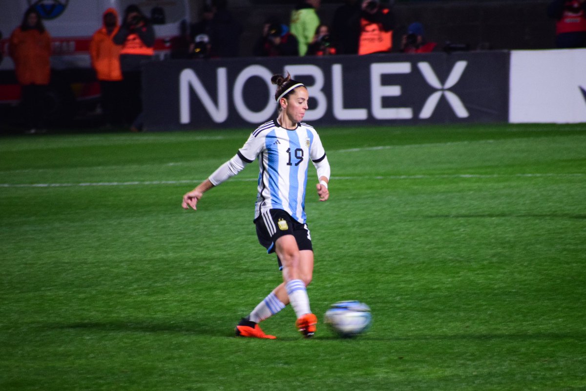 Che <a href="/GerenteDeNoblex/">El Gerente</a> nos vamos mundial !!?? Yo te hago las fotos 😁… Me ayudan con ese Rt 🙏