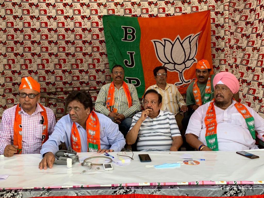 drharshvardhan's tweet photo. Some more pics from the medical camp running at Majnu ka Tila ! 
@BJP4Delhi @PMOIndia https://t.co/lNQ2xeg1RW