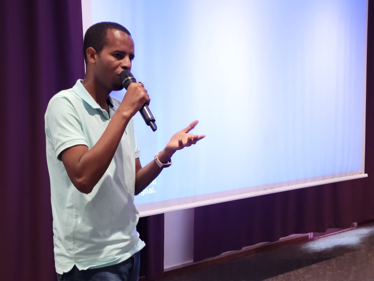 salifsakhanokho's tweet photo. Atelier d’orientation sur le traitement de l’information liée à la #Migration diffusion de la thématique migratoire au #Sénégal. C'était samedi 15 juillet au #Novotel Dakar.

 #GMD #DGASE #MAESE #AECID https://t.co/393pBk5SnJ