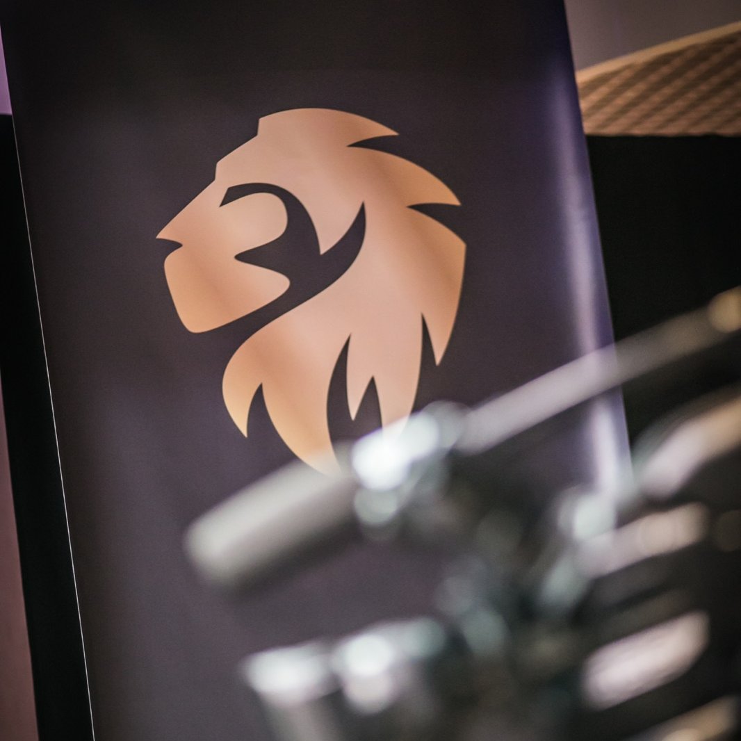 goldengamesint's tweet image. Registro cerrado en el Silver Side con 1⃣0⃣4⃣ registros.

3⃣4⃣ jugadores left en busca de posiciones premiadas.

@CasinoAdmiralSV
#sevilla #goldenevents