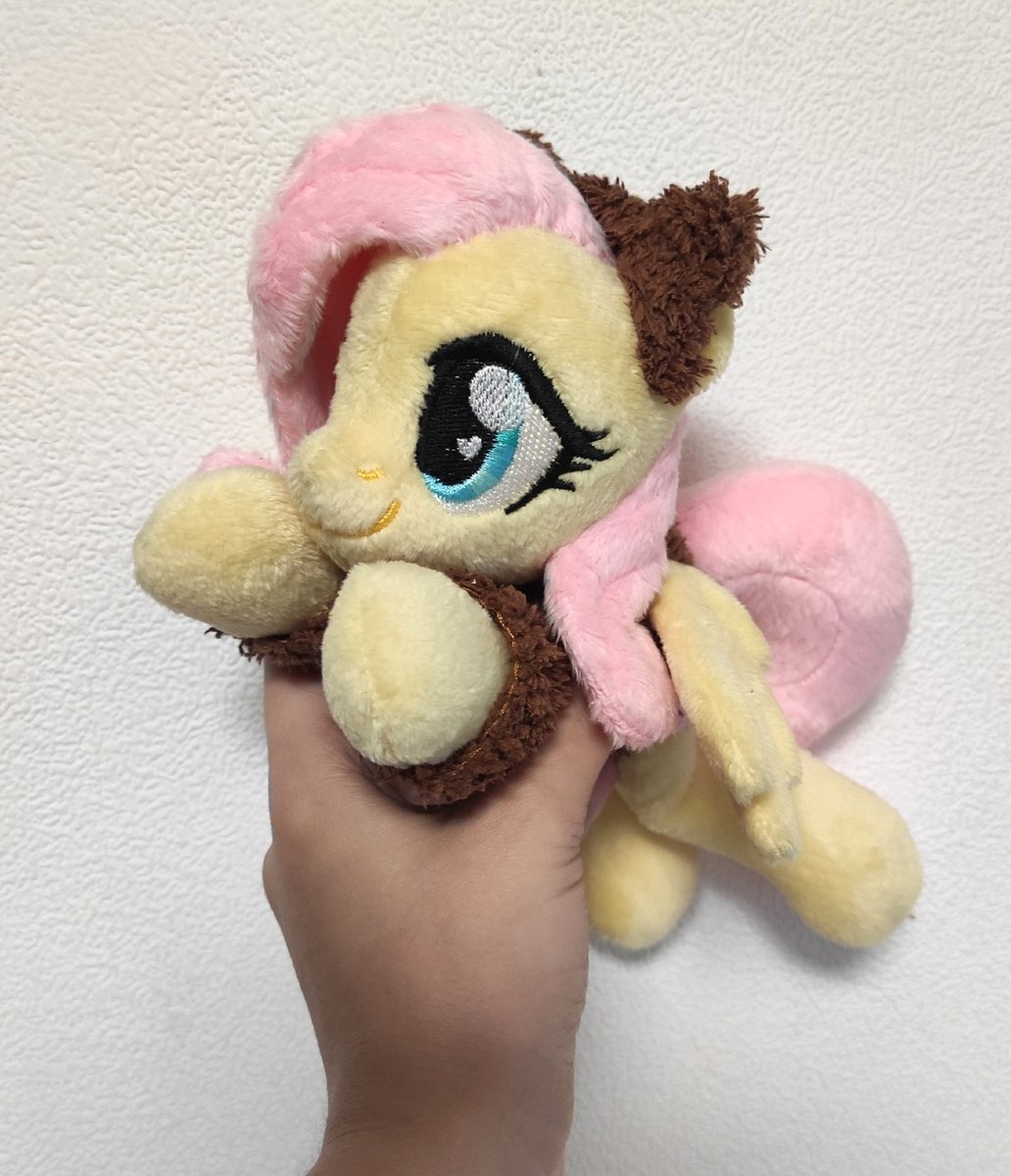 GingerAlePlush's tweet photo. ➡️‼️SALE‼️⬅️ Fluttershy "The Honey Bear" Edition (little lying version). ~22cm long. Price $200. To buy DM me.  #plushie #handmade #handmadeplush #ponyplushie #ponyplush #pony #mlp #mylittlepony #mylittleponyplush #mlpart #mainsix #fluttershy #brony #bronies #Equestria #Ponyville https://t.co/GJkqxU8b0I