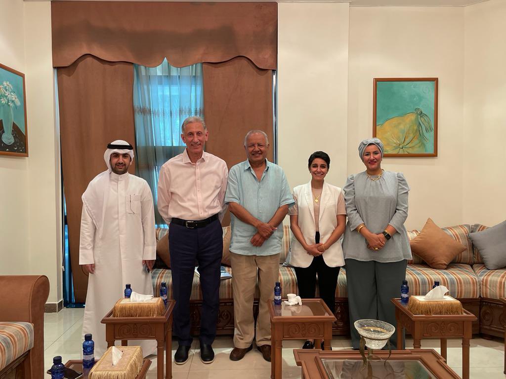 النادي السياسي tweet media