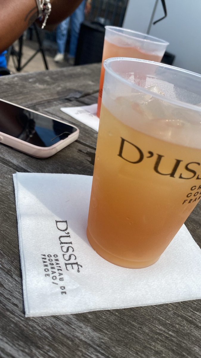 KingLetty_'s tweet photo. #MMUPTN 

@TheWTMApp  x @DusseCognac https://t.co/duloHCAZtF