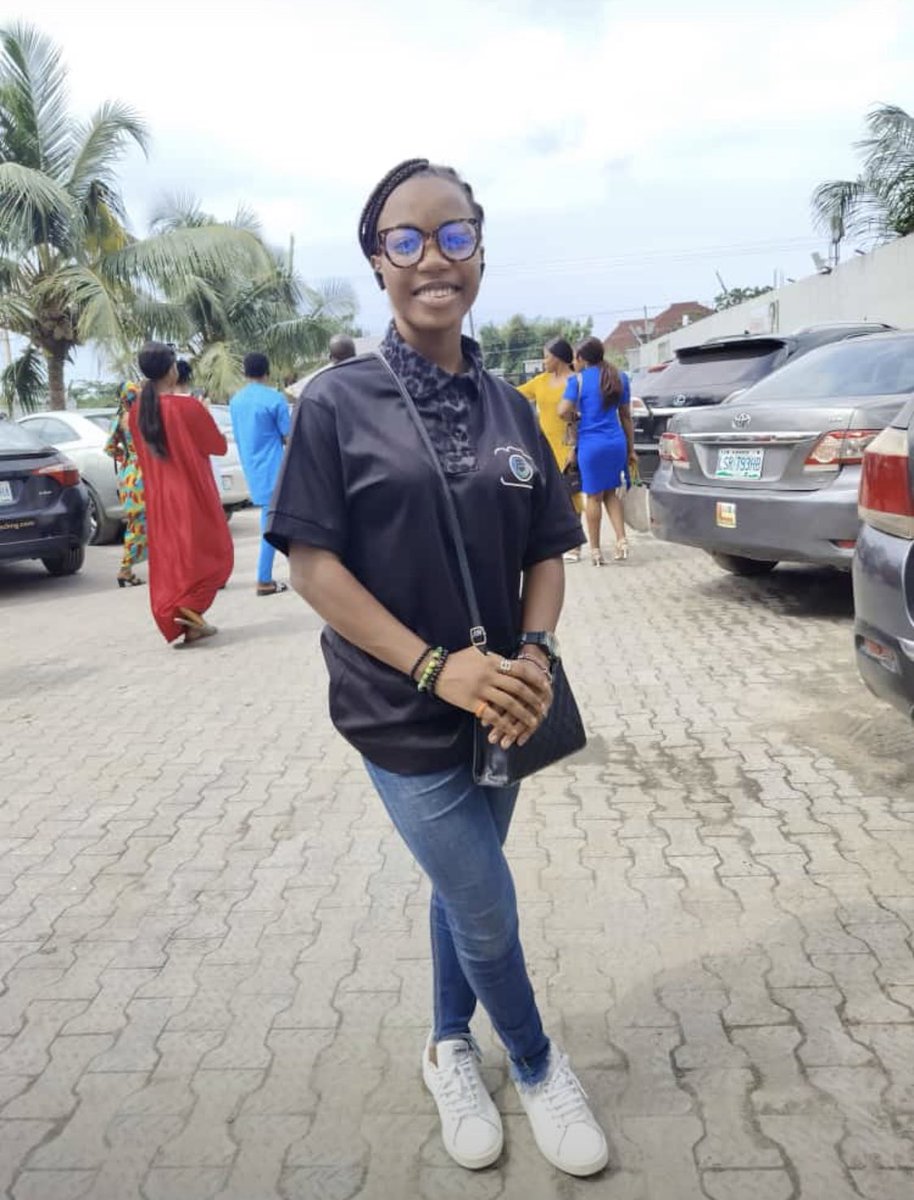 ExcellentBimpe's tweet photo. It’s was a SUNDAY AFFAIR ✌️
ABBA’S OWN IN THE BUILDING 🕺
AN EMBODIMENT OF PURE GRACE
ADEBIMPE NI MONJE ❤️ 🔥
#Blessed #Blessedone #Godsown #OmoObaAladeAlaafia https://t.co/CMJSjFxK9b