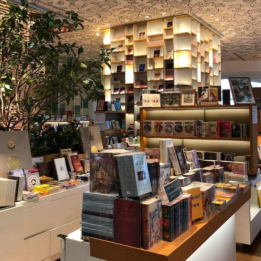 readbyuna's tweet photo. wouldn’t mind spending a few hours here https://t.co/qr4aWB3l9K