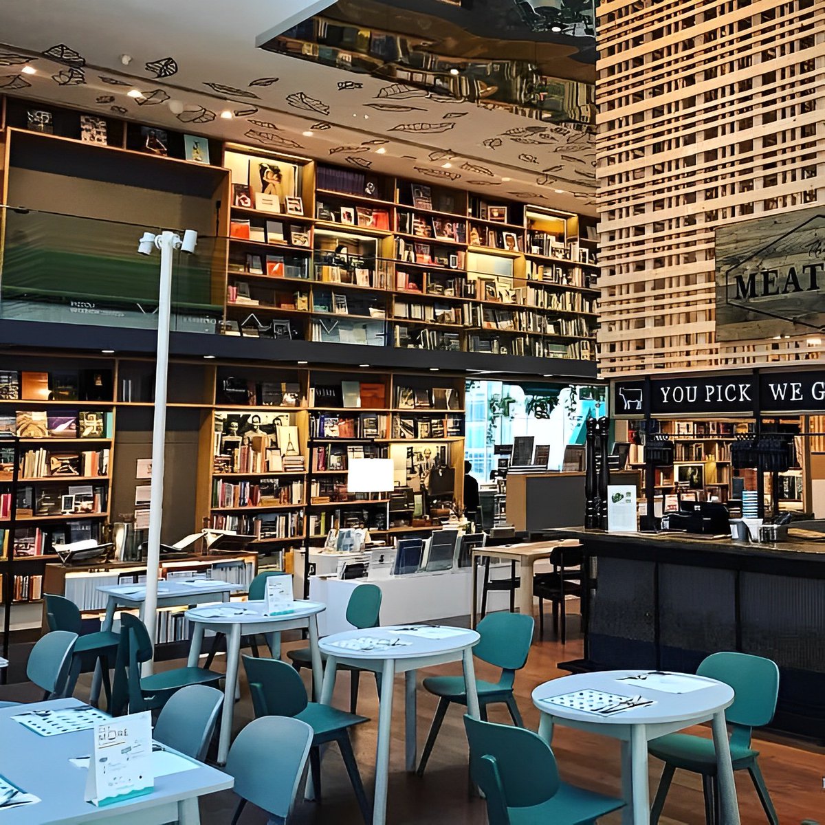 readbyuna's tweet photo. wouldn’t mind spending a few hours here https://t.co/qr4aWB3l9K