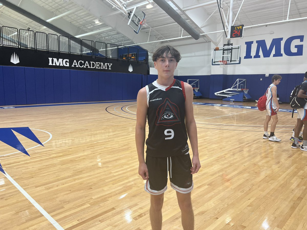 RossVDG14's tweet photo. 2026 6’0 SG Tanyon Skora (Team Trilogy) showed his ability to be a true three-level scorer and played with a ton of confidence. Knocked down a pair of contested 3’s finishing with a game-high 24 points off the bench in the win over Elevate To Greatness.

#PHPassionFinals https://t.co/VPt0SeRlBm