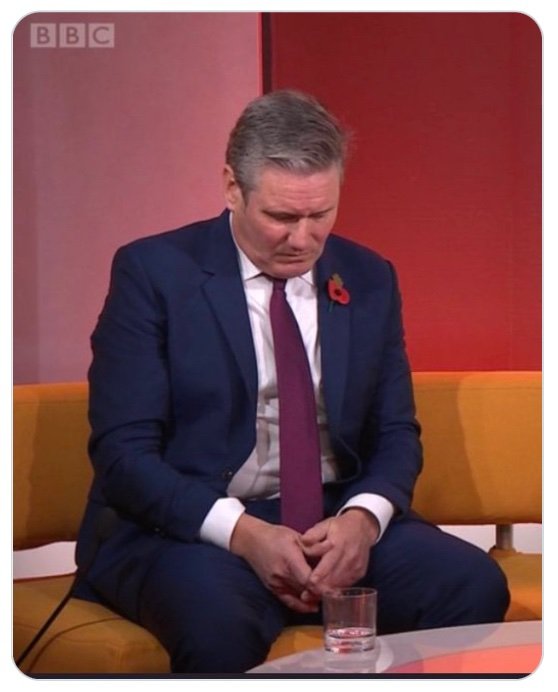 AndyPeacock999's tweet photo. So we know from #LabourFiles and #labourleaks that Starmer et al ensured Conservatives won the last 2 elections. 
Reeves and Streeting both say they're glad Johnson won.
And Starmer says he's both fiscally and socially a Conservative .
Well, there's nothing else to say is there? https://t.co/ZKvASFs729