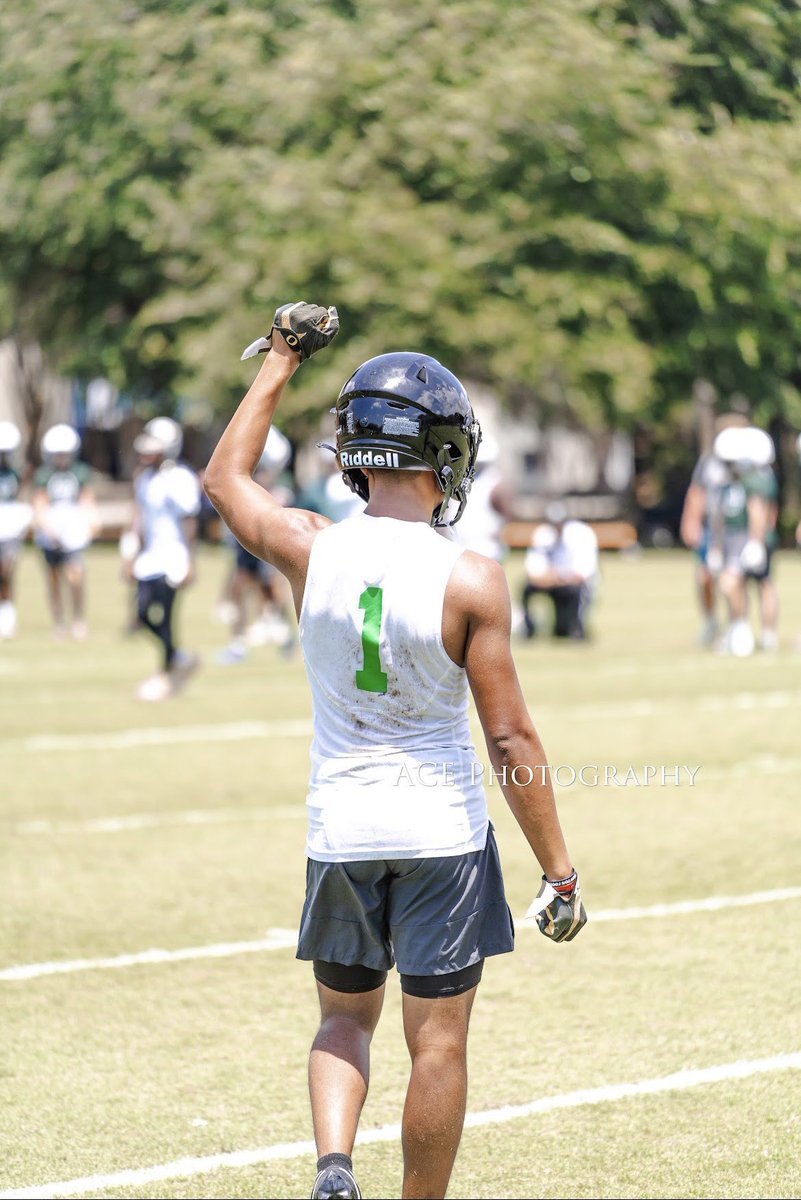 843_brandon's tweet photo. 1 month till kickoff, they gonna know about bluffton bobcat football💯🥱 https://t.co/lZWQ83CZA5