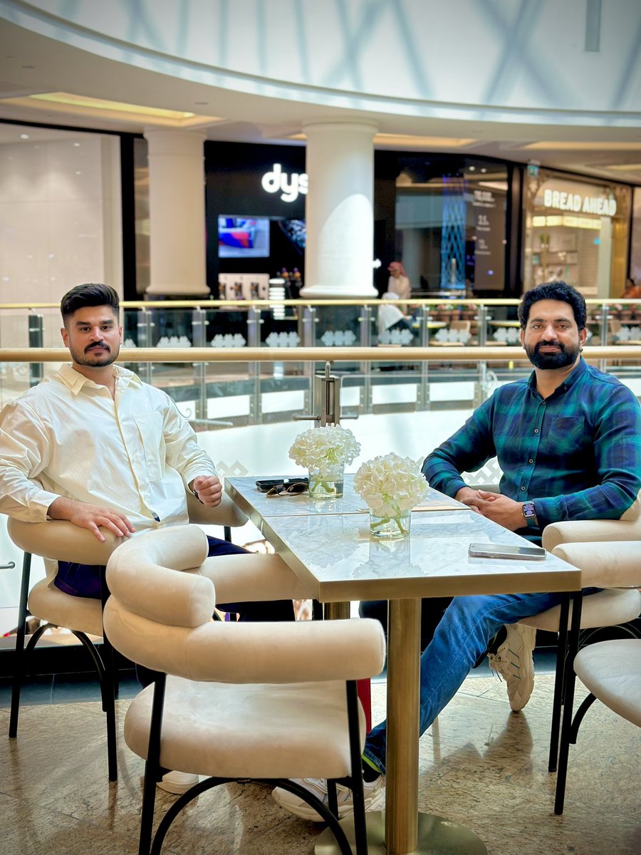 nasirdhilllon6's tweet photo. Nice to meet you brother @kadirthind  It felt as if they had known each other for centuries. Punjab Diyan Gallan - Dil Diyan Gallan - Saanjh Diyan Gallan Di khoob Saanjh paayi ❤️❤️❤️ https://t.co/Hg7TFXOvDA