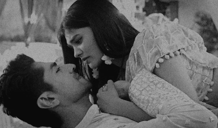 Bikoo66153004's tweet photo. REUNITE ABHIRA FAMILY 🫶
#yrkkh #abhira https://t.co/QAw6rDT1dc