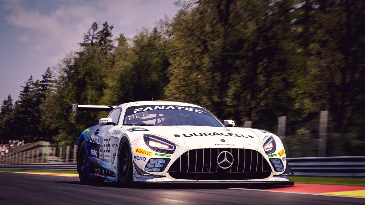 amgmotorsport's tweet image. #IGTCE - TRIPLE #AMG PODIUM at the virtual #Spa24h! 🏆🎮

Our #AMGEsports Teams gave it their all and rewarded themselves!

🥇 #4 @uol_simracing 
🥈 #555 @WilliamsEsports 
🥉 #5 @hauptracingteam by UoL

Congrats to all our teams and drivers for that incredible race! GG! 👏

#AMG