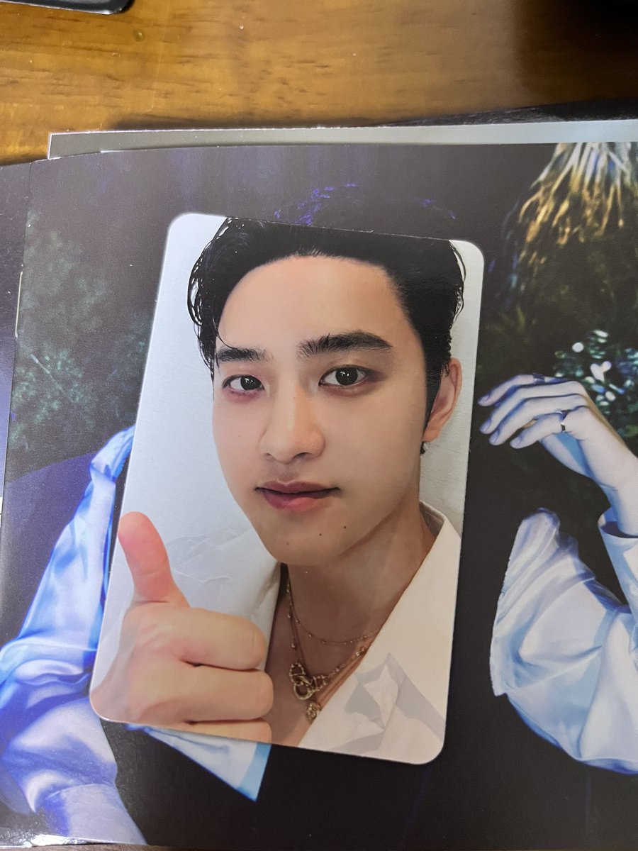 obooaks's tweet photo. 엑소 크림소다 디지팩 포카 교환구해요
나 : 경수 , 디오
너 : 종인 , 카이

2호선에서 직거래원합니다

#엑소 #교환 #크림소다 #디지팩 #경수 #카이 #종인 #디오 https://t.co/vnNuPgruxs