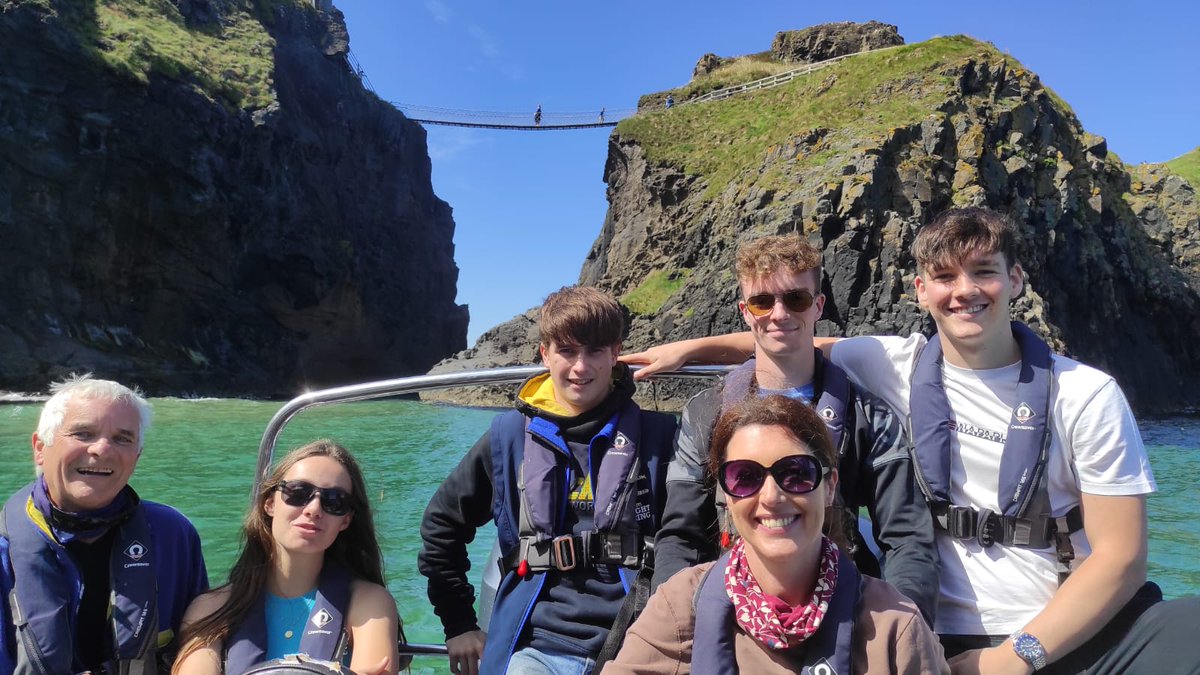 Wonderful weather at Carrickarede Rope Bridge on Saturday for our Sea Safari. Lovely group onboard and great craic had by all ❤️ @VisitCauseway @DiscoverNI @NITouristBoard @discoverirl #seasafari #makingmemories #boattour #ballycastle #NorthernIreland #adventuretime