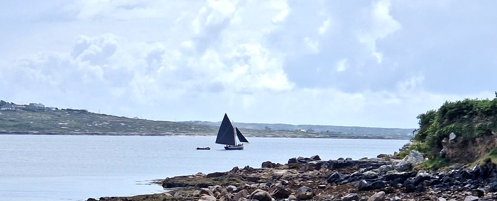 Gleoite i #Rosmuc inniu!

Rain sheets of recent days lifted in the #Connemara Gaeltacht today - how lucky were we!