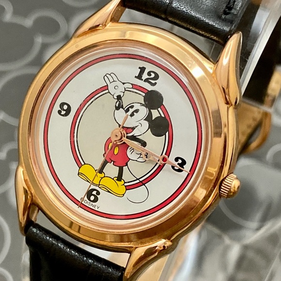 So good I had to share! Check out all the items I'm loving on <a href="/Poshmarkapp/">Poshmark</a> #poshmark #fashion #style #shopmycloset #converse #opi #disney: posh.mk/3Lt71sMpuBb