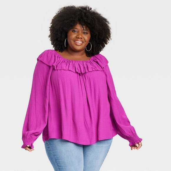 WinterRose7669's tweet photo. So good I had to share! Check out all the items I'm loving on @Poshmarkapp #poshmark #fashion #style #shopmycloset #knoxrose #bebop #bambootraders: https://t.co/Tpev7xR1f7 https://t.co/td9zeCuqjb
