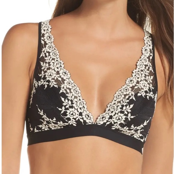 KoloredM's tweet photo. So good I had to share! Check out all the items I'm loving on @Poshmarkapp #poshmark #fashion #style #shopmycloset #victoriassecret #wacoal #maxstudio: https://t.co/UOOfXmldTl https://t.co/cIkqgfGpx7