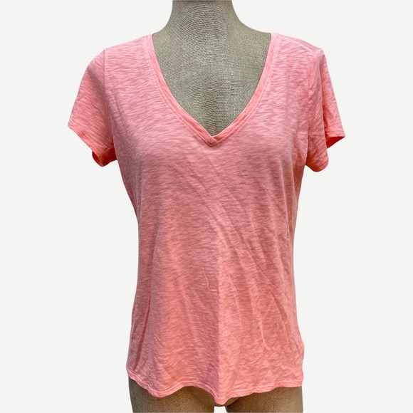 MyMomsBasement's tweet photo. So good I had to share! Check out all the items I'm loving on @Poshmarkapp #poshmark #fashion #style #shopmycloset #agadrianogoldschmied #athleta #sixthreeseven: https://t.co/osubMrpxQe https://t.co/zAdifYgq7U