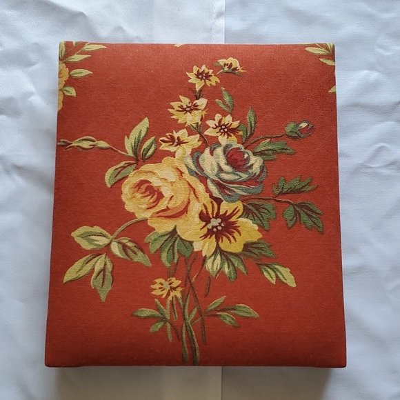 Karen Brooks tweet media