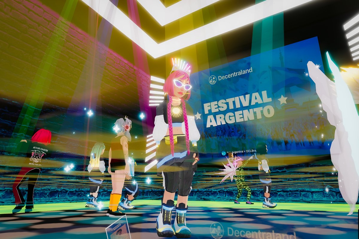 Ya estamos en el Festival Argento 🇦🇷, a punto de arrancar con las perfos de los artistas! Empieza <a href="/TomTarno/">TomTarno ⌀</a> en breve.

🎁 Giving away 3 more sets 🎁
• Share your pics tagging <a href="/DCL_Argentina/">Decentraland Argentina</a> <a href="/DCL_Brasil/">DecentralandBrasil</a> and #FestivalArgentoDCL

📍DCL BRASIL 🇧🇷 (-107, -94)
