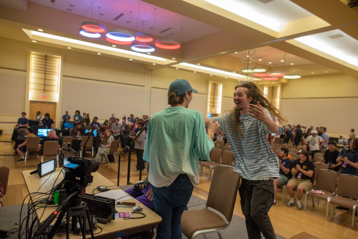 𝑷𝒂𝒕𝒄𝒉𝒘𝒐𝒓𝒌 𝑼𝒍𝒕𝒊𝒎𝒂𝒕𝒆 𝑻𝒐𝒑 8 𝒔𝒕𝒂𝒓𝒕𝒔 𝒏𝒐𝒘!

𝙒𝙞𝙣𝙣𝙚𝙧𝙨
Ling (<a href="/Ling_21s/">ZD Ling</a>) vs. ShinyMark (@ShinyMark1)
MVD (<a href="/MVD731/">MVD(Free Agent)</a>) vs. Andrik

𝙇𝙤𝙨𝙚𝙧𝙨
Peabnut (<a href="/Peabnut/">Peab 🥜</a>) vs. Rocke (<a href="/RockeBellboa/">LetMeFly | Rocke</a>)
MuteAce (<a href="/MuteAce/">MuteAce 竜 (Citadel Gaming)</a>) vs. moxi (@sanguinemoxi)

twitch.tv/hungrybox