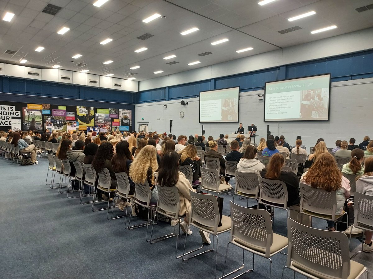 cypnursing's tweet photo. A great careers morning for our BSc Sept 21 Nursing Students. Great support from our practice partners @UEA_Health @UeaAdult @NCHC_NHS @TeamQEH @PDandE_NNUHFT @JamesPagetNHS @CPFT_NHS @HPFT_NHS #opportunitiesareendless #AdultNursing #CYPnursing #MHnursing https://t.co/F9hOyyWxzd