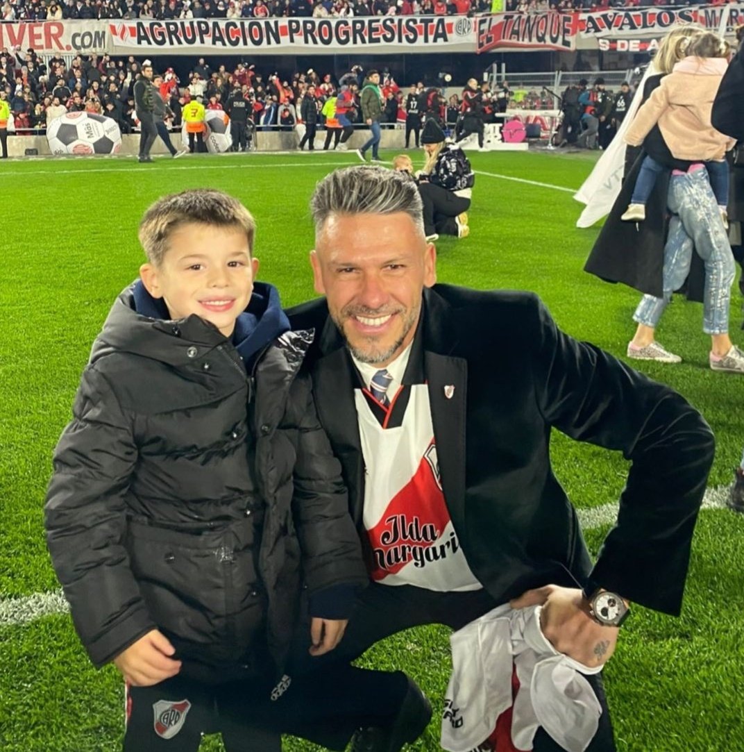 RiverLPM's tweet photo. MICHO Y BAUTI QUÉ DUPLA RIVERPLATENSE 😍😍 https://t.co/z43CQFSWqB