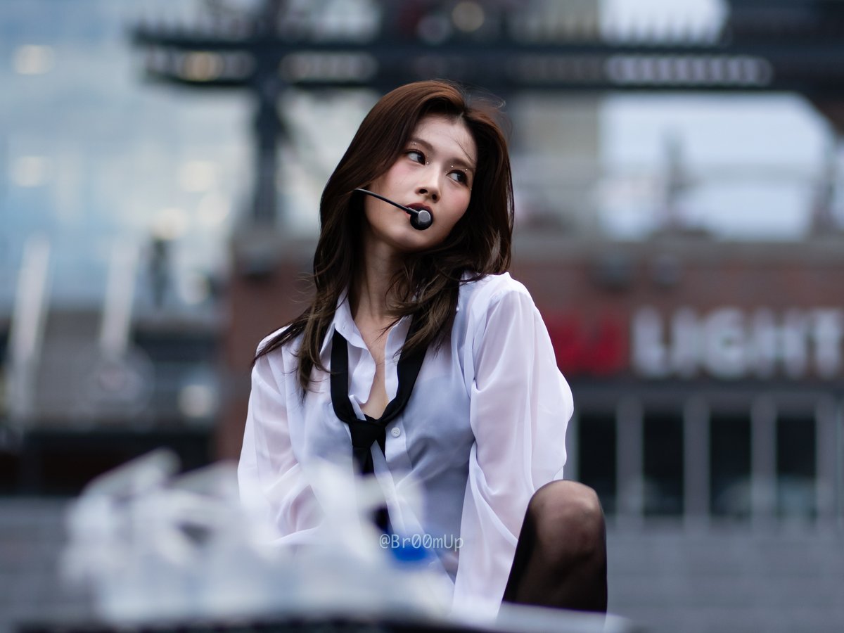 230709

#TWICE #트와이스 #READYTOBE 
#TWICE_5TH_WORLD_TOUR 
#TWICE_5TH_WORLD_TOUR_IN_ATLANTA
#RTBinAtlanta
#Sana #사나