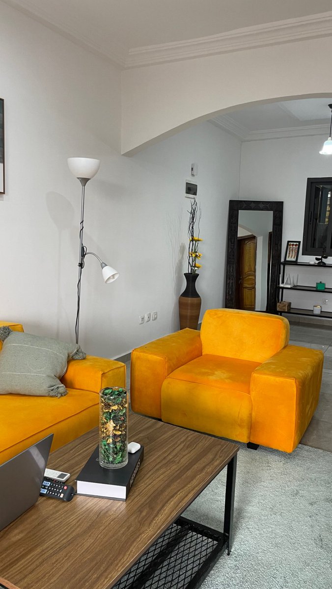 _NGO_BELL's tweet photo. Hello ✨
T’es à Abidjan ? Tu y vas prochainement pour une visite,une mission ou des vacances ?
HOPE home  a hâte de te loger confortablement et en toute sécurité.☺️
Tu auras toutes les commodites à ta portée et une hôte super sympa 😉
Booke ici 
WhatsApp: 00212603664376 https://t.co/JKu5vgcWV4