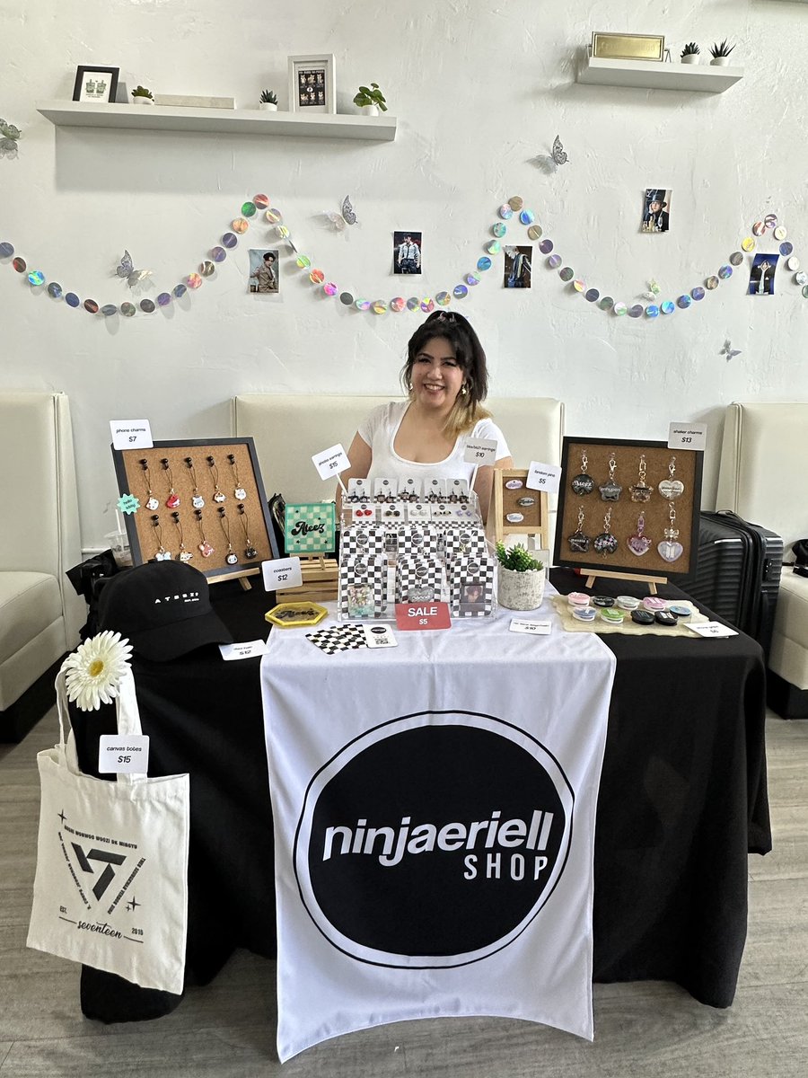 ninjaeriellshop's tweet photo. Mini set up for today! ☺️
📍Ding Tea
1342 Park St.
Alameda, CA 94601
🗓️ 07/16/2023
⏰ 1:00pm - 6:00pm
@ATEEZBayArea #YSGDeliveryService https://t.co/pTk32xUvSG