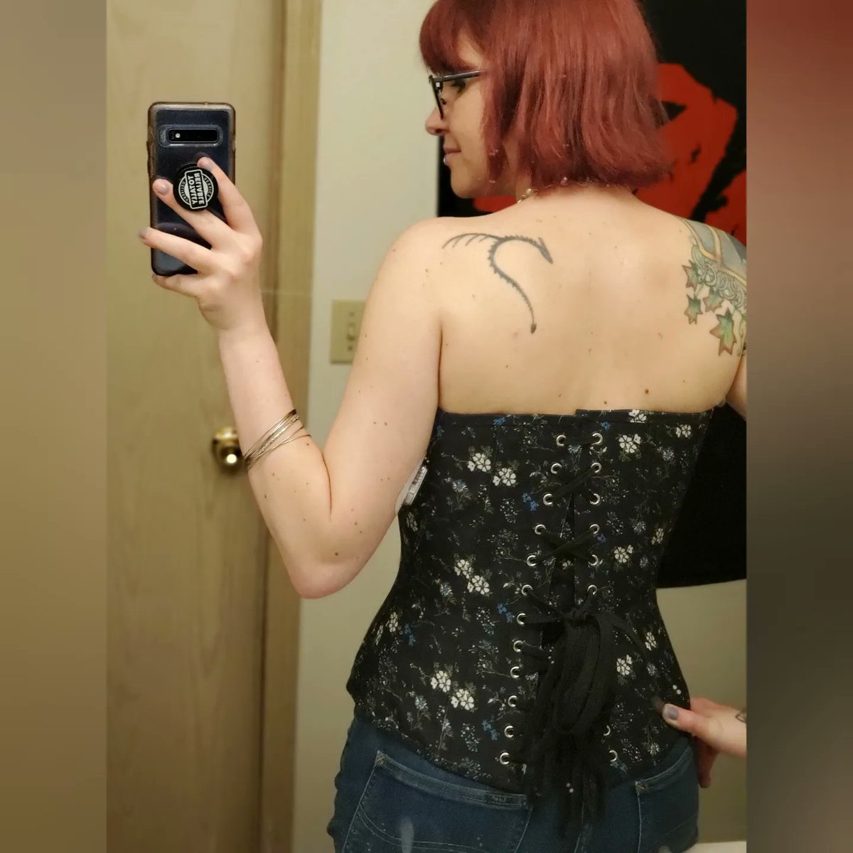 Deathlilly522 tweet media