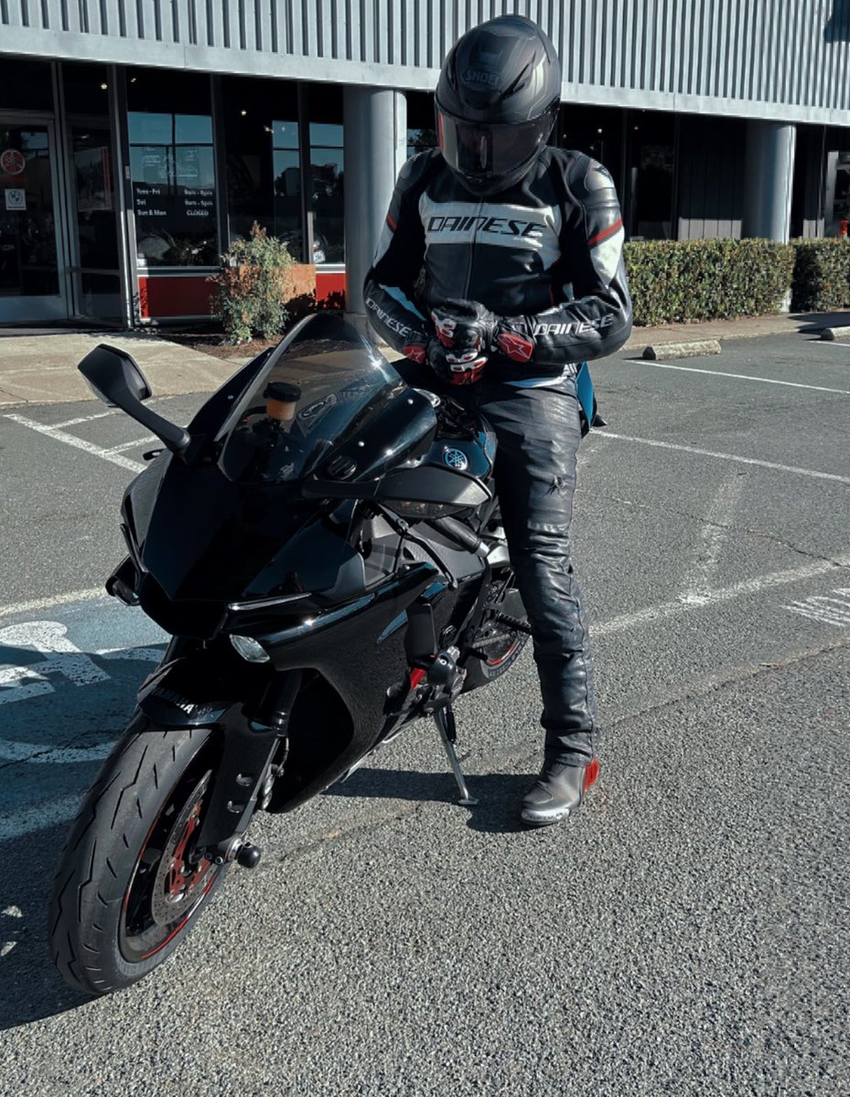 415dreams's tweet photo. @MotoAmerica My two bikes https://t.co/FZbkJovuux