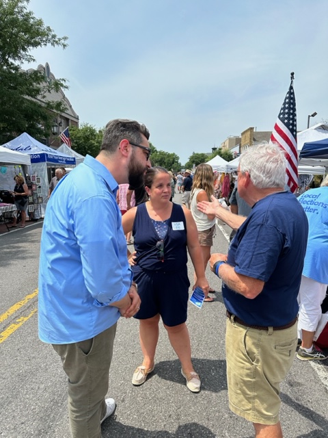 JonRivera149's tweet photo. Thank you to all who came out yesterday in support of BurgerFest. What an incredible day despite 30 minutes of downpouring rain!

Big thanks to Sue Ganey and Kiwanis Club of Hamburg, the Rotary Club of Hamburg, Hamburg Sunrise Rotary, and Hamburg Lions Club! https://t.co/WKeFDjCcJl